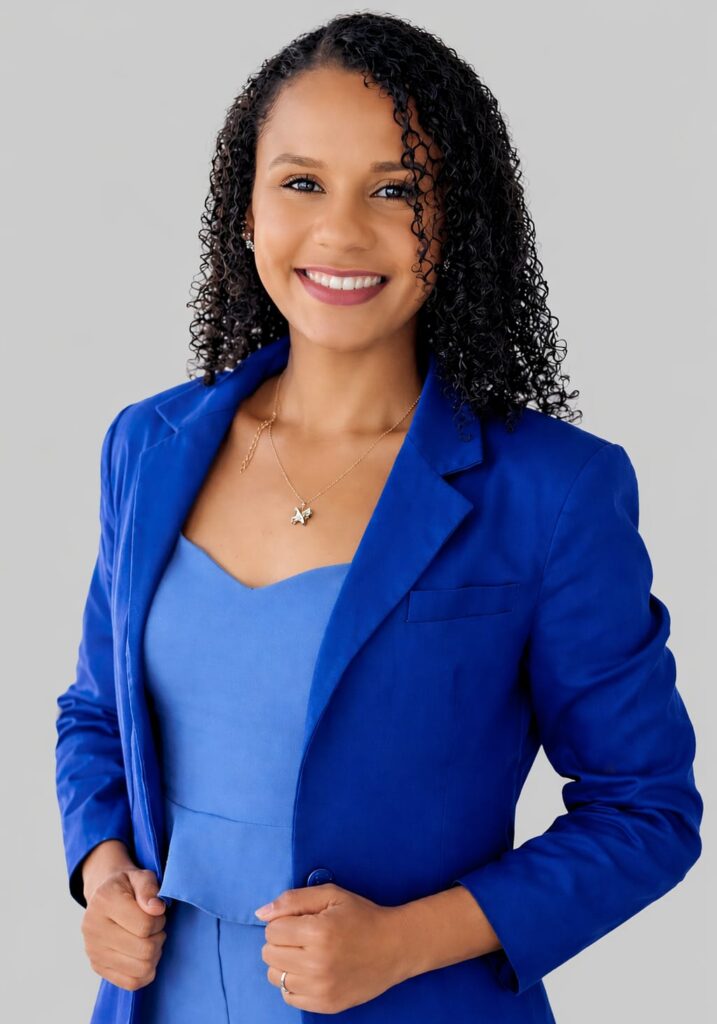 Paula Laís Almeida Santos