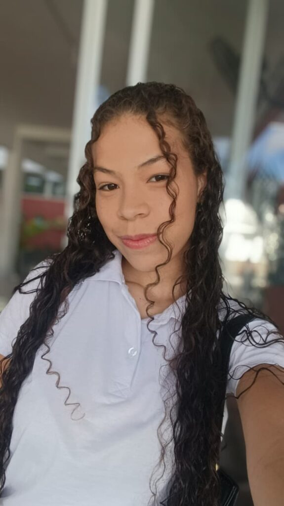 Amanda Ferretto Santos
